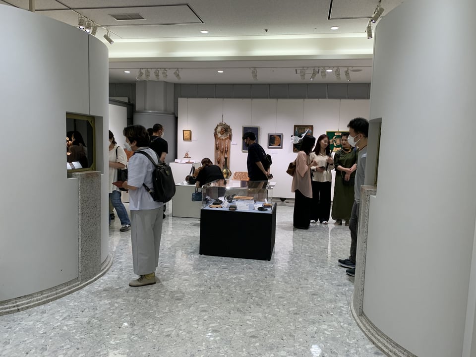 ILCE会場風景　レザークラフト　公募展