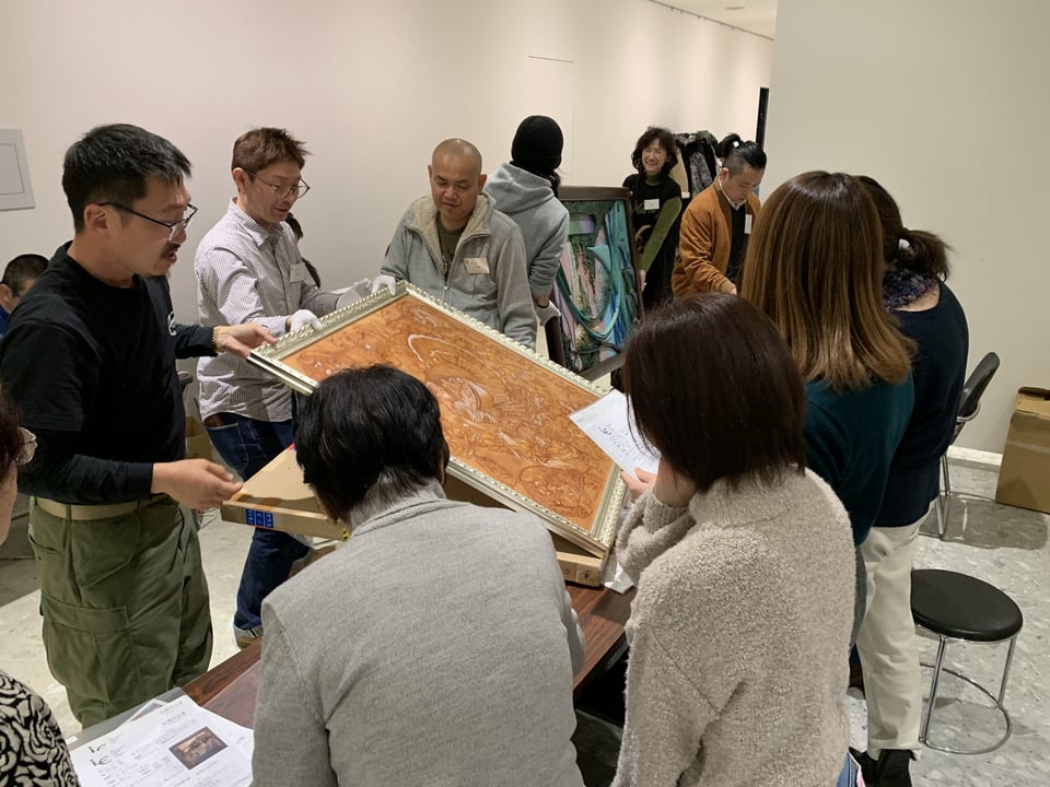 展覧会搬入 レザークラフト教室 革工芸教室