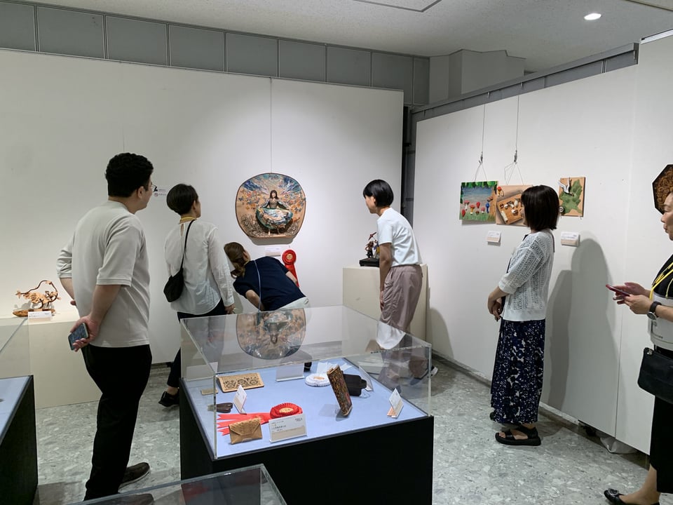 レザー レザークラフト レザーカービング アート ハンドメイド 革雑貨 革 革小物 ギャラリー 公募展 コンテスト